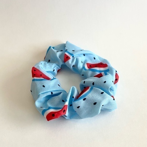 Woman | Scrunchies with Fruit Prints | Set of 5 - Picture 10 of 16